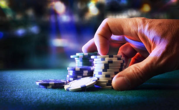 Golden Toad slot game reels and paylines
